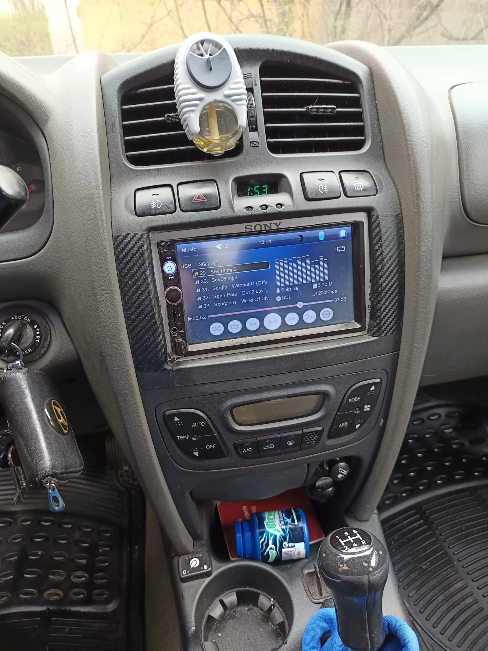 Hyundai Santa fe 2.4, снимка 12 - Автомобили и джипове - 54066918