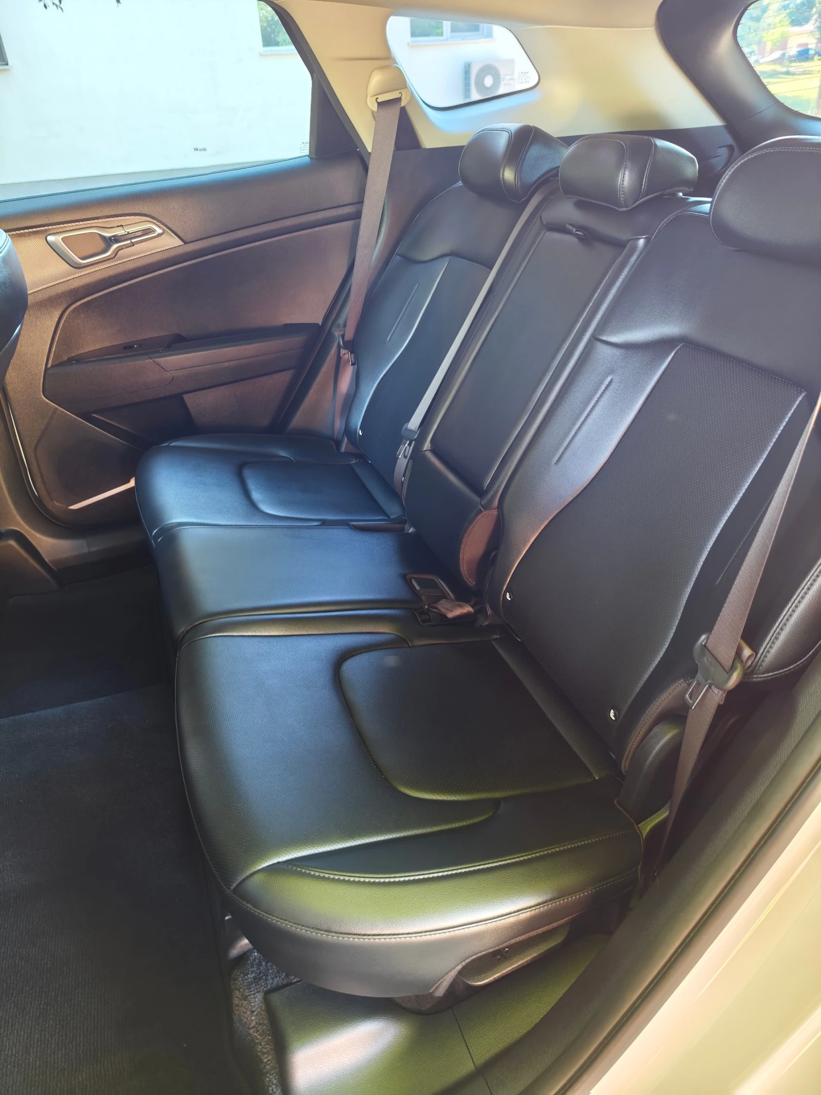 Kia Sportage 2.0 CRDI , снимка 17 - Автомобили и джипове - 54845515