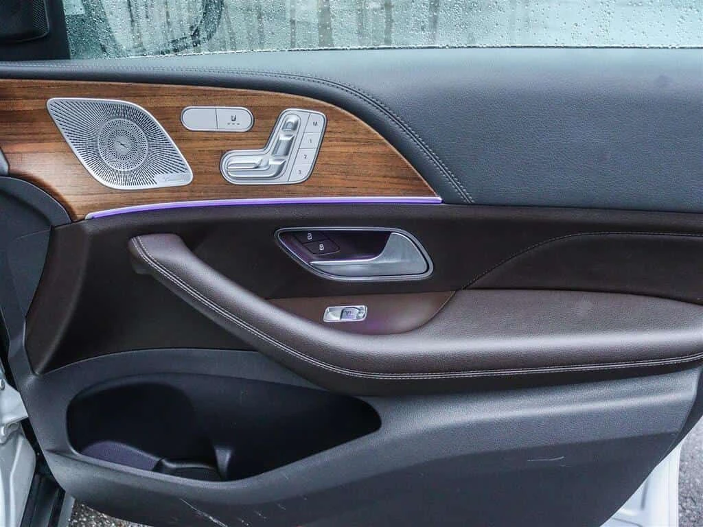 Mercedes-Benz GLE 4MATIC/Pano/ОБДУХВАНЕ/360/ФИКСИРАНА ЦЕНА ДО БГ, снимка 16 - Автомобили и джипове - 54137412