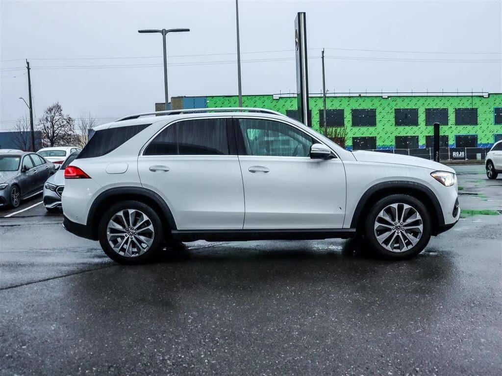 Mercedes-Benz GLE 4MATIC/Pano/ОБДУХВАНЕ/360/ФИКСИРАНА ЦЕНА ДО БГ, снимка 3 - Автомобили и джипове - 54137412