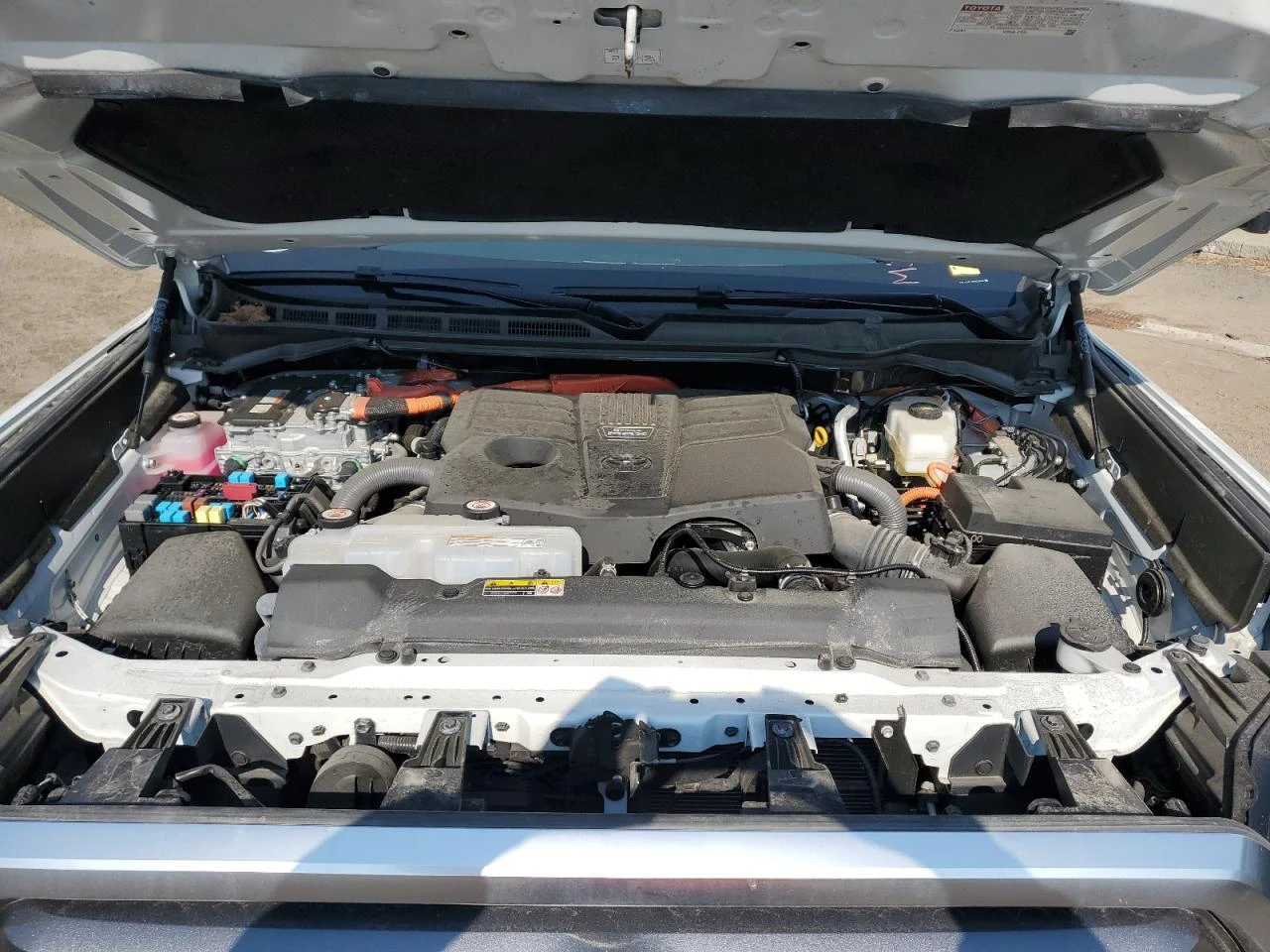 Toyota Tundra 4WD Limited Hybrid CrewMax 6.5' Bed | Mobile.bg � ����������� 11