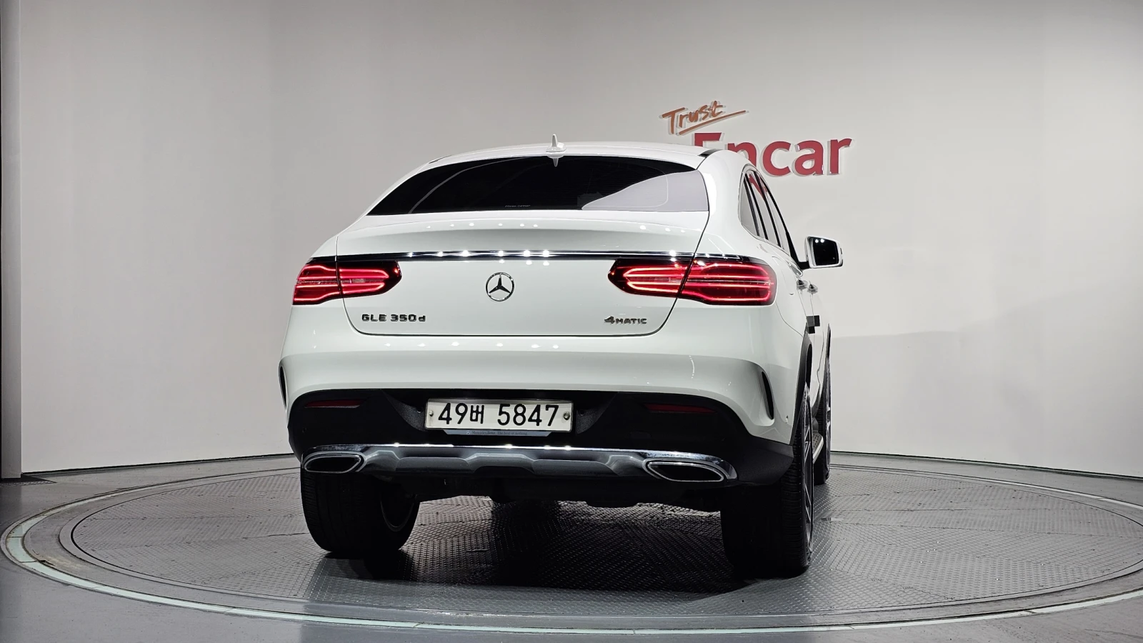 Mercedes-Benz GLE 350 BLIND SPOT* 360* ЕЛ. БАГАЖНИК* ЛЮК* КРАЙНА ЦЕНА, снимка 4 - Автомобили и джипове - 55271954