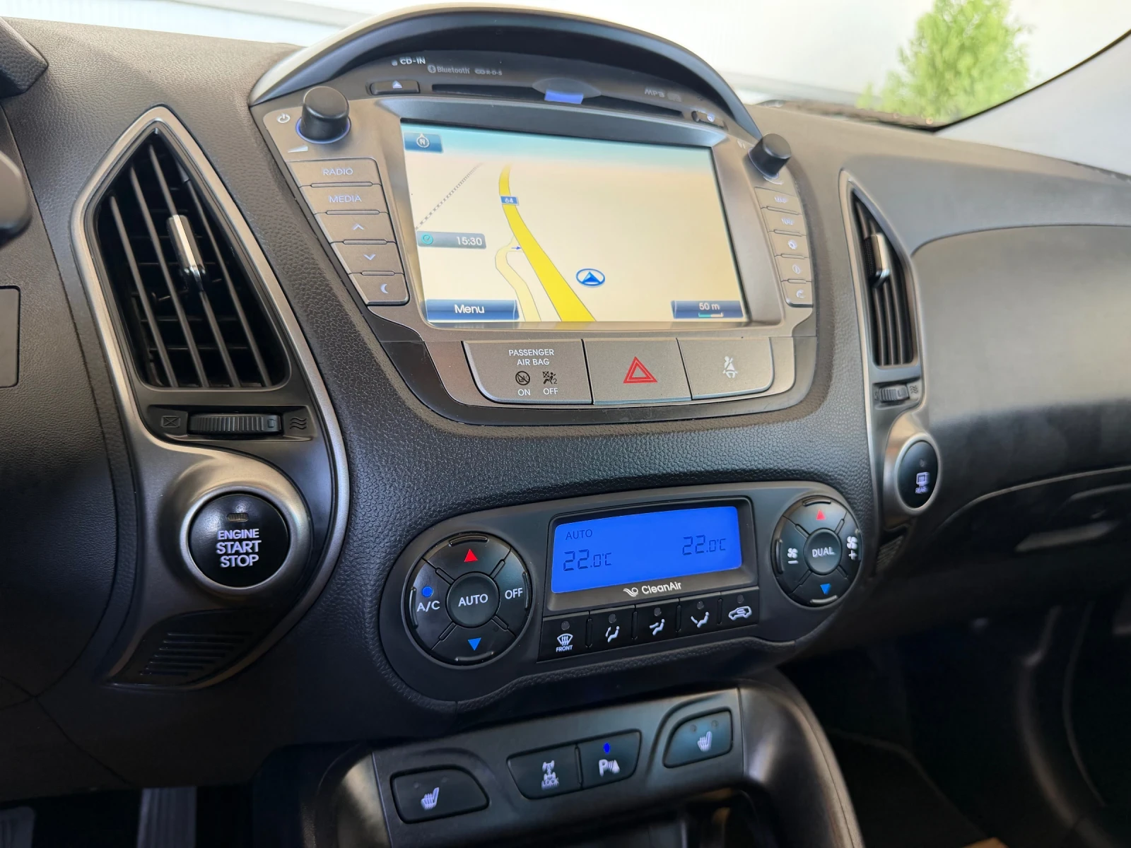 Hyundai IX35 2.0 d 184 kc. 4x4 avtomat, navi, panorama, снимка 12 - Автомобили и джипове - 55963237
