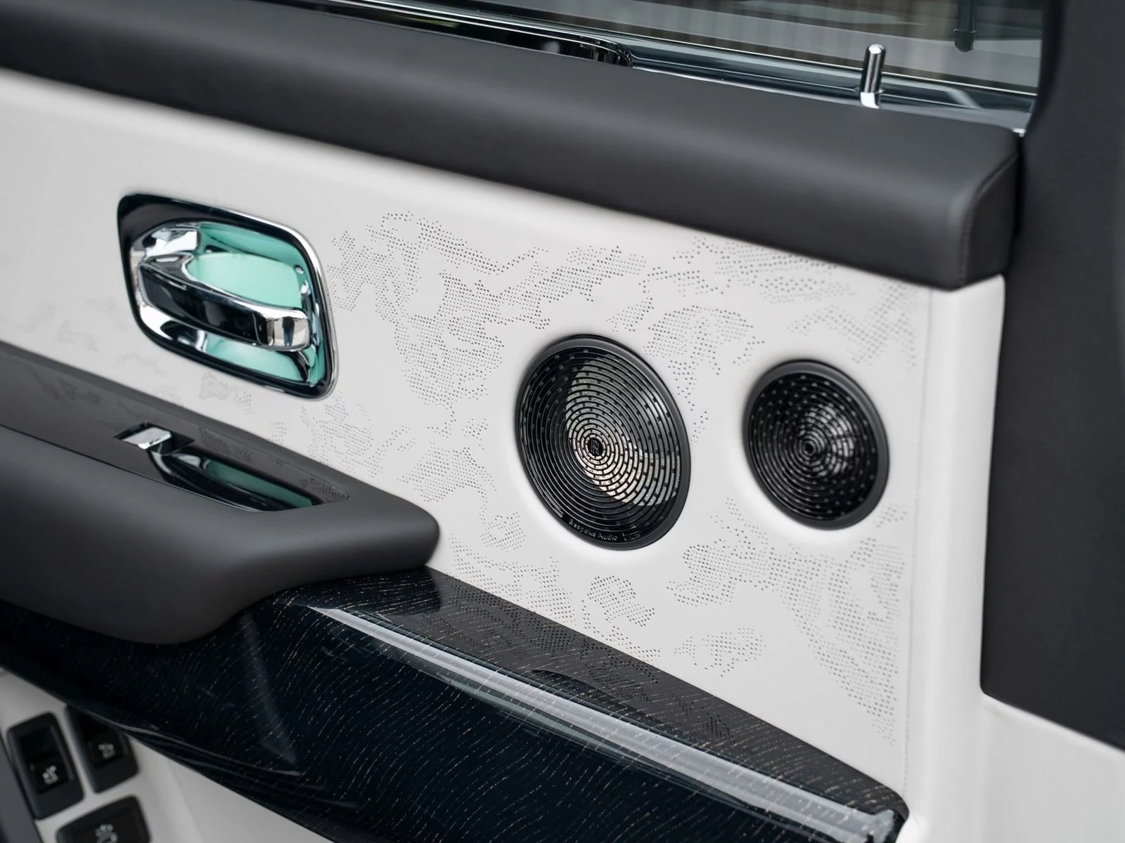 Rolls-Royce Cullinan SHOOTING STAR / BESPOKE / NIGHT VISION / 360 | Mobile.bg � ����������� 15