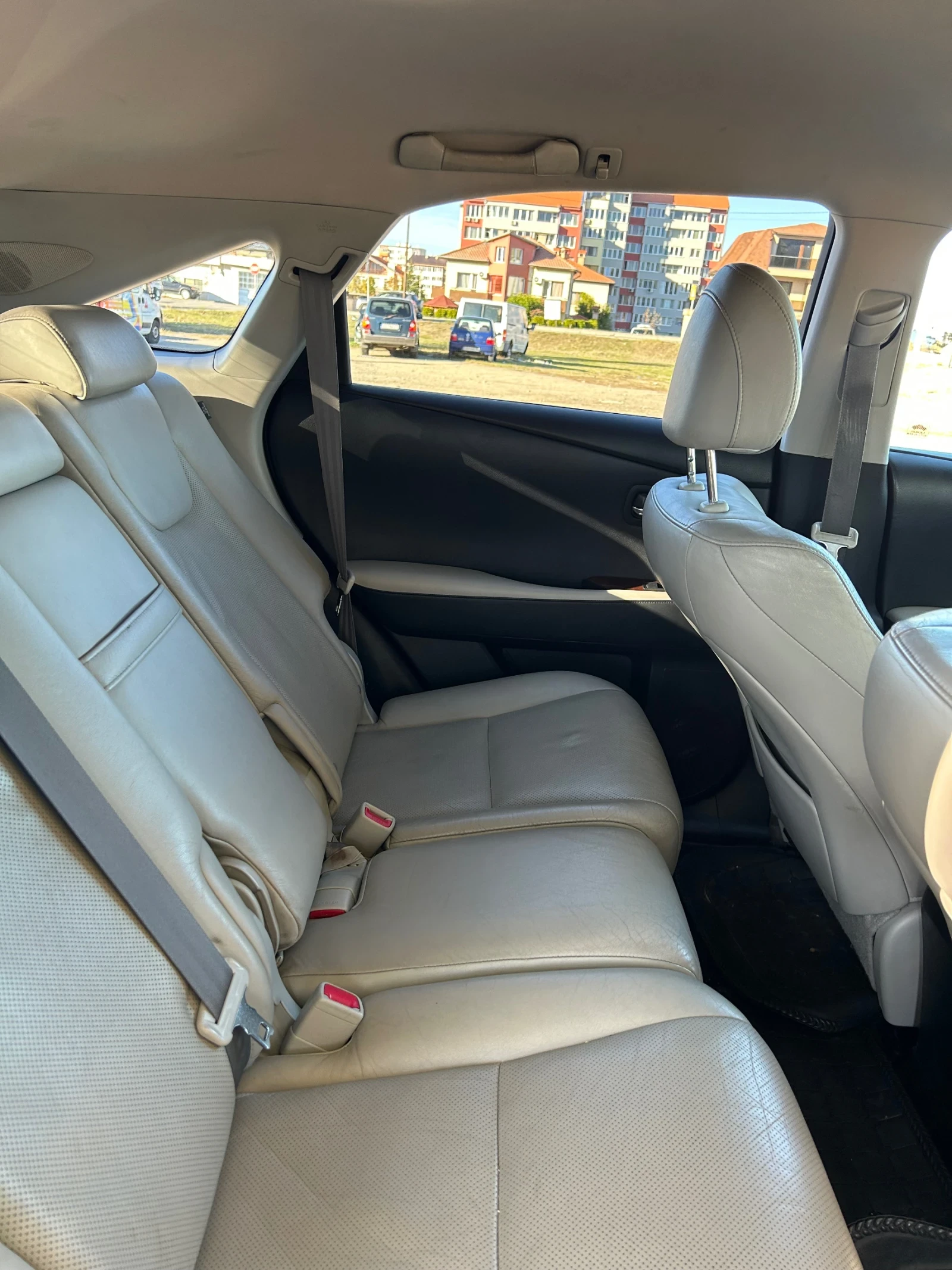 Lexus RX 450h, снимка 10 - Автомобили и джипове - 56645628