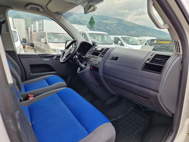 VW Transporter CARAVELLE, снимка 8 - Бусове и автобуси - 50663525