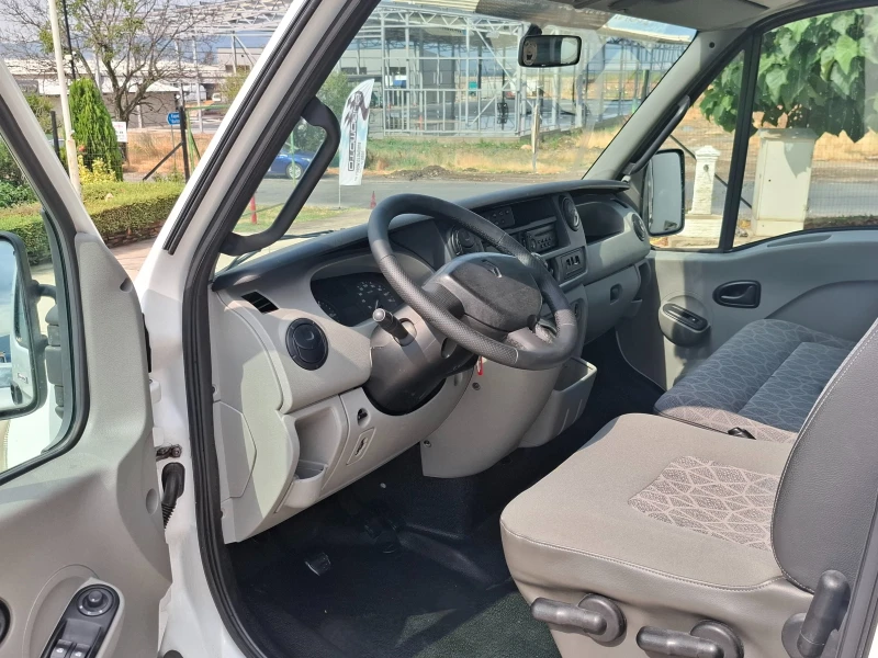 Renault Master До3.5т/3.0/Клима/220V, снимка 9 - Бусове и автобуси - 51049042