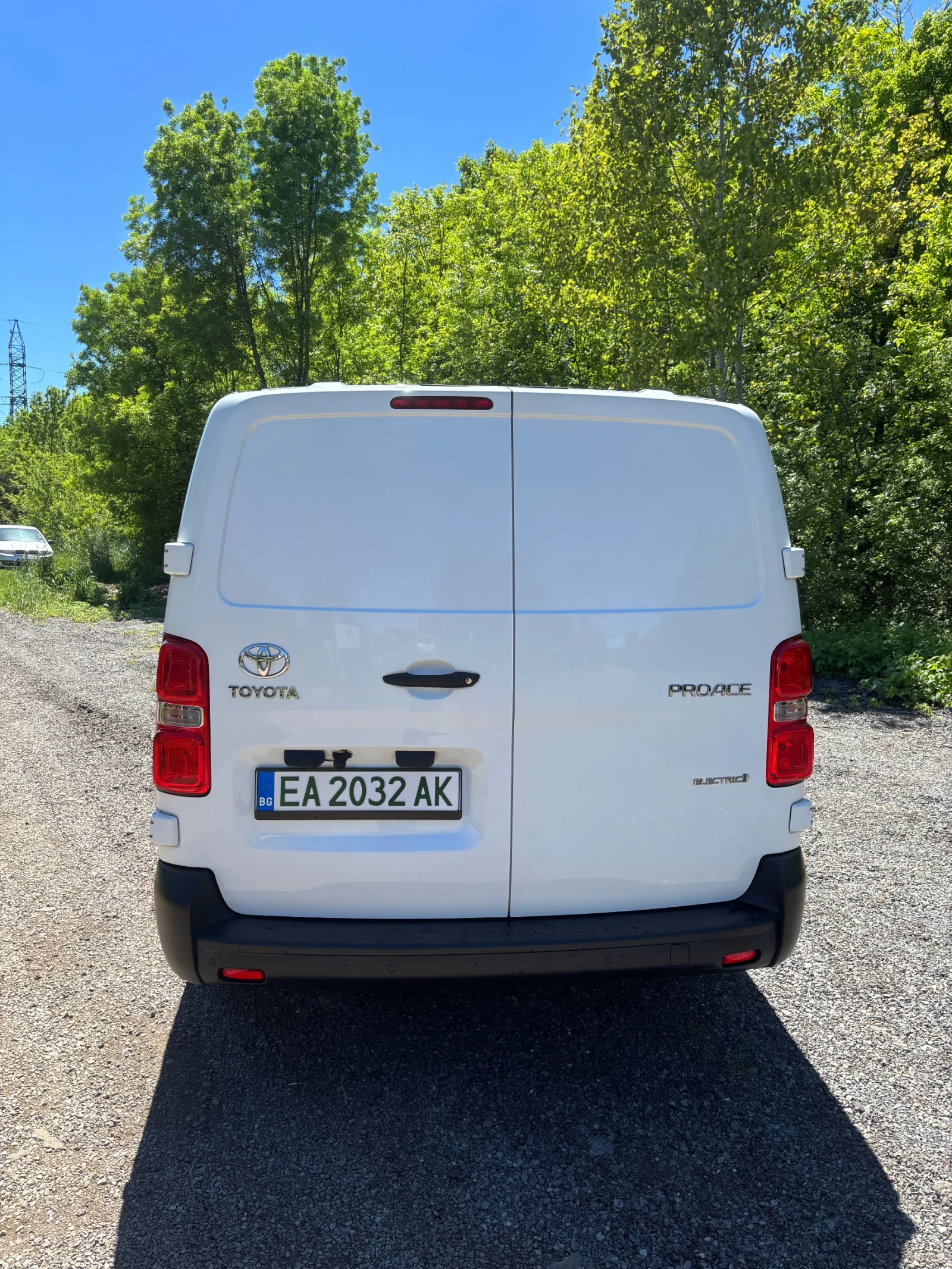 Toyota Proace L2 ЕЛЕКТРИЧЕСКА 69000КМ! , снимка 4 - Бусове и автобуси - 54554422
