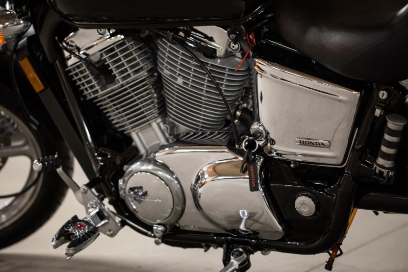 Honda Shadow VT1100C Spirit, снимка 8 - Мотоциклети и мототехника - 44702739