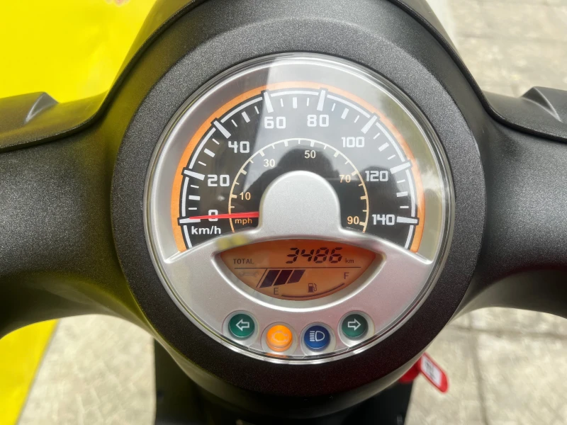 Vespa 125 MAH-125, снимка 8 - Мотоциклети и мототехника - 51849539