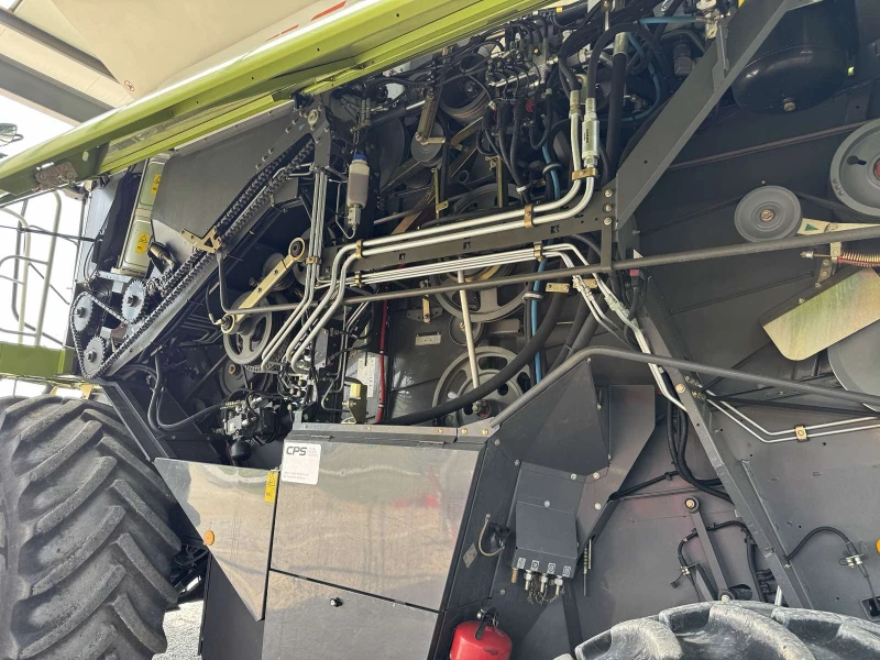 Комбайн Claas Lexion 670, снимка 16 - Селскостопанска техника - 50682730