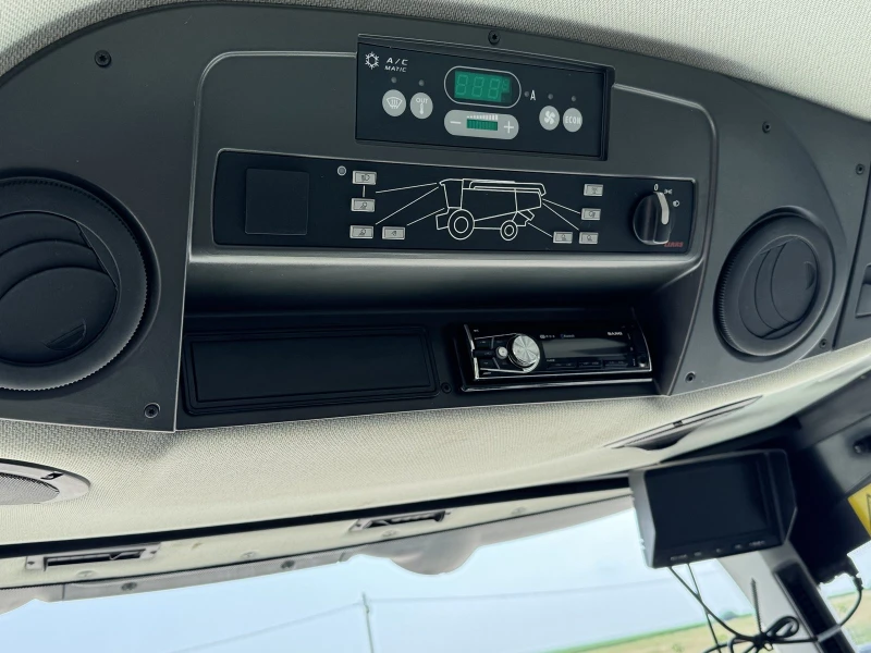 Комбайн Claas Lexion 670, снимка 8 - Селскостопанска техника - 50682730