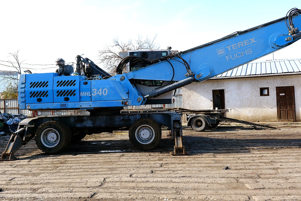 Багер Fuchs 340, снимка 4 - Индустриална техника - 54067674