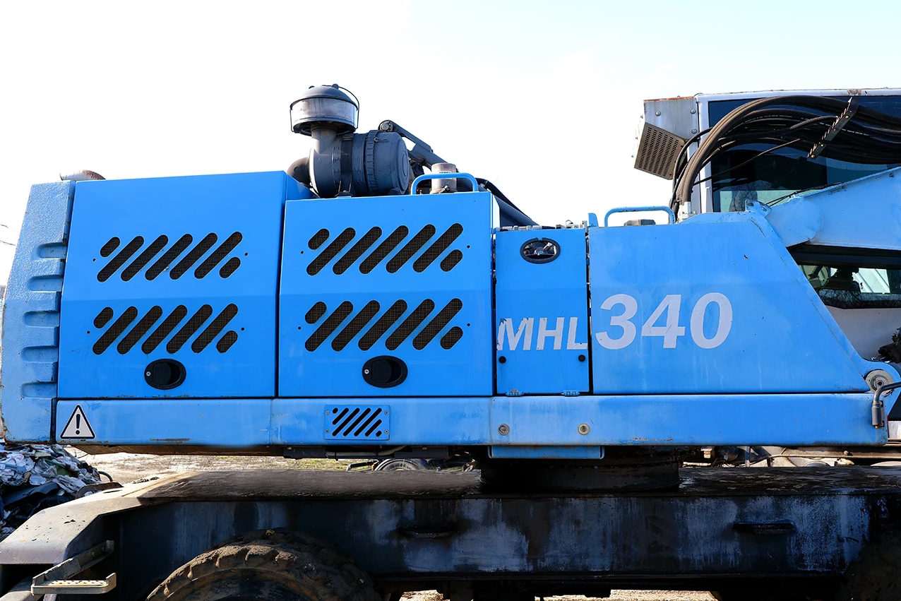 Багер Fuchs 340, снимка 13 - Индустриална техника - 54067674