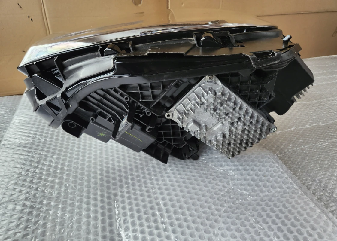 MERCEDES GLB x247 Adaptive LED   2479068901 | Mobile.bg   6