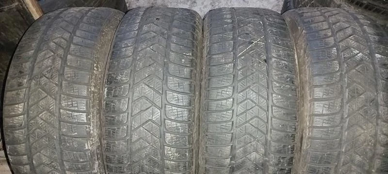 Гуми Зимни 245/45R19, снимка 7 - Гуми и джанти - 30949264