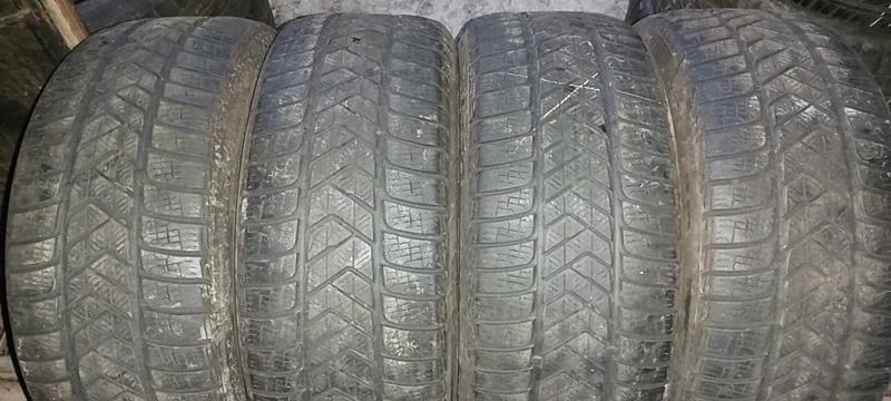 Гуми Зимни 245/45R19, снимка 4 - Гуми и джанти - 30949264