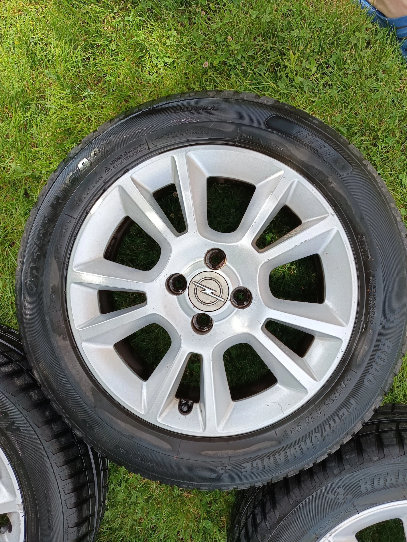 Гуми с джанти Riken 205/55R16, снимка 8 - Гуми и джанти - 55342925