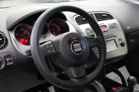 Seat Altea Перфектен/МултиВолан/Климаторник/Автопилот, снимка 8