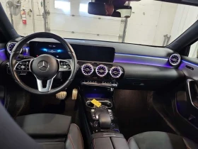 Mercedes-Benz A 250 * АМБИЕНТ* ALCANTARA* CARFAX *  - 22600 € / 44201.76 лв. - 67891869 12