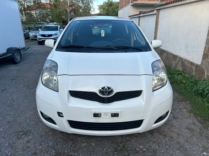 Toyota Yaris 1.3* , снимка 2 - Автомобили и джипове - 47413084