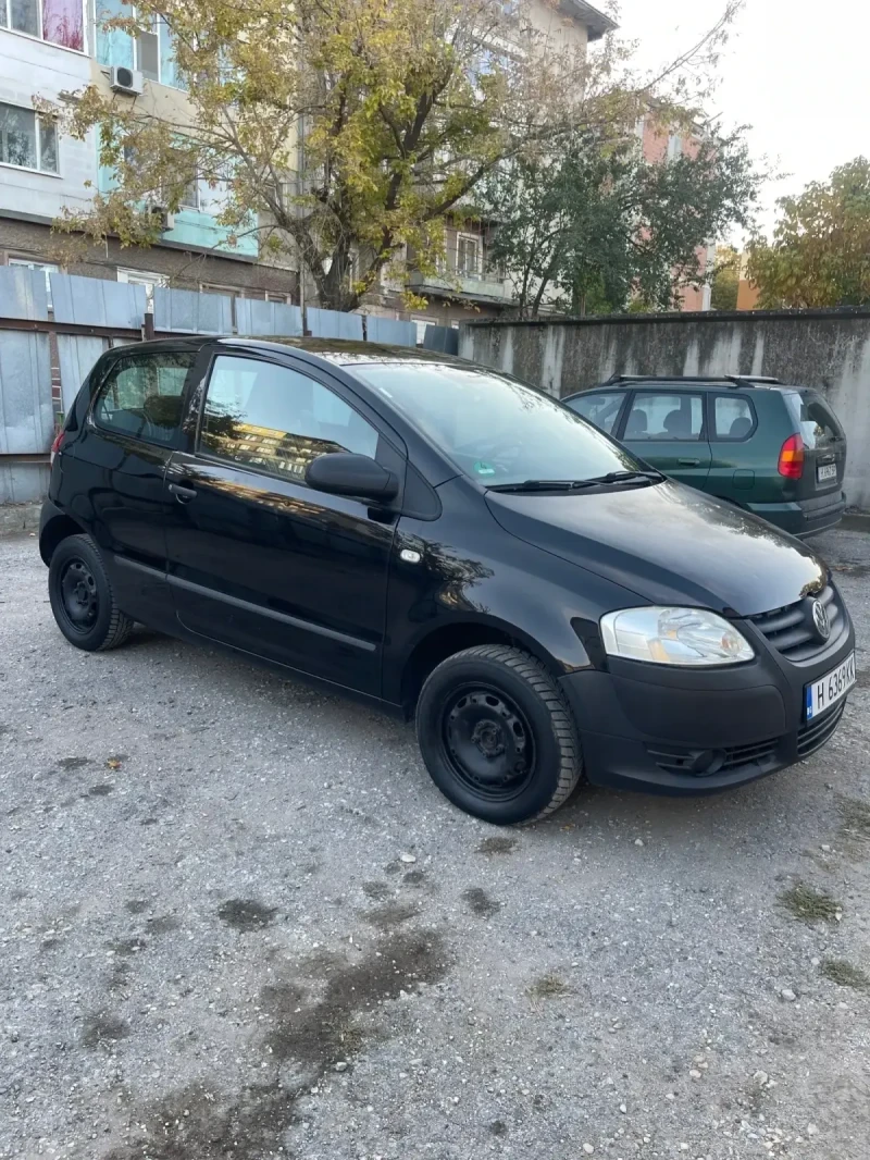 VW Fox  Напълно обслужен.Всичко платено!!!, снимка 3 - Автомобили и джипове - 51119073