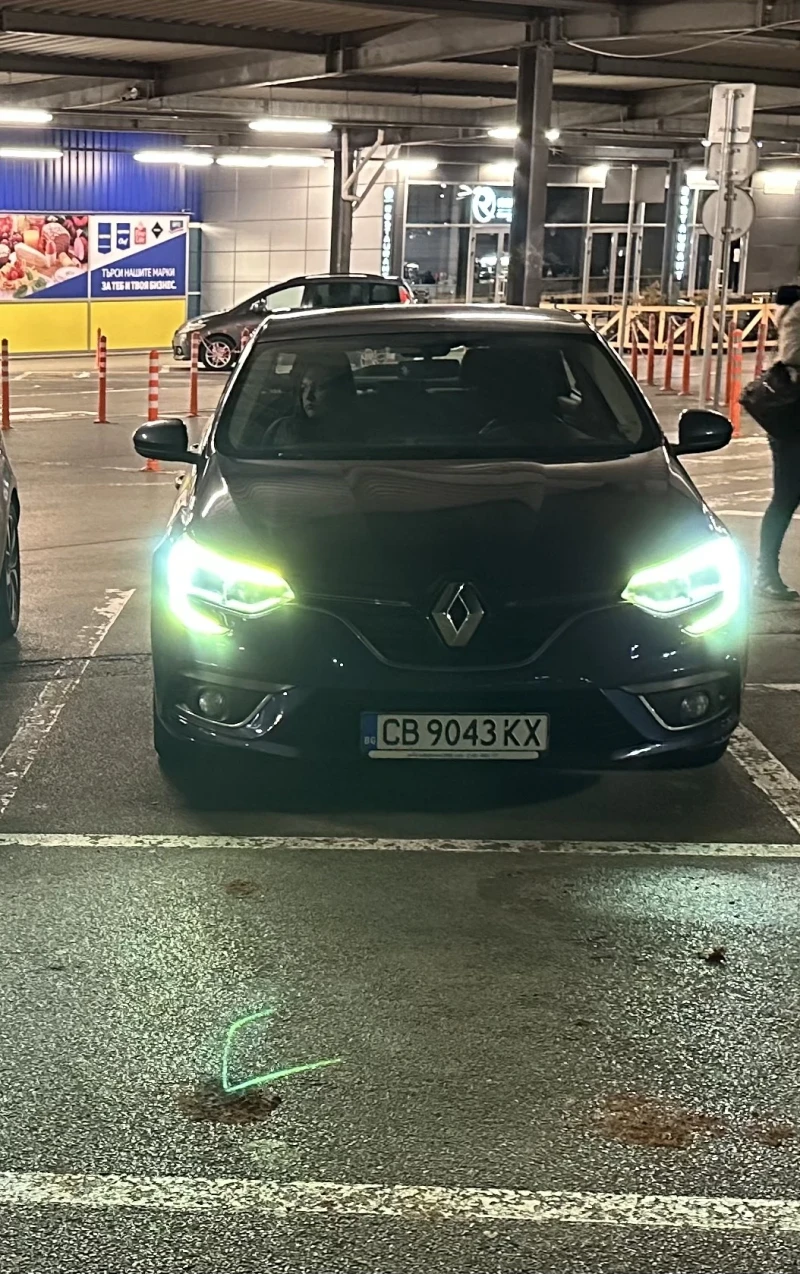 Renault Megane 1.5dci, снимка 8 - Автомобили и джипове - 50921687