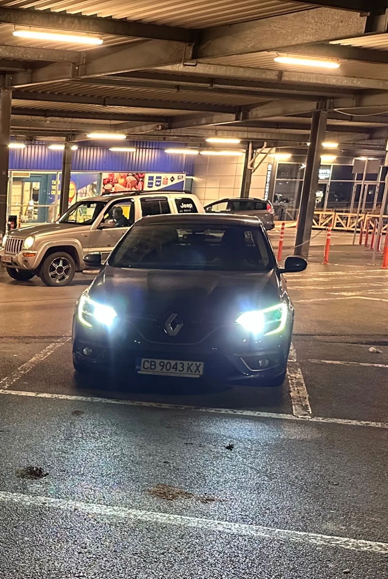 Renault Megane 1.5dci, снимка 9 - Автомобили и джипове - 50921687