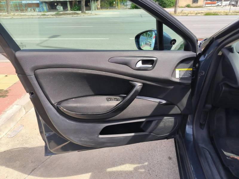 Citroen C5 2.0d-Navi-Automat-Euro-4, снимка 10 - Автомобили и джипове - 51624790