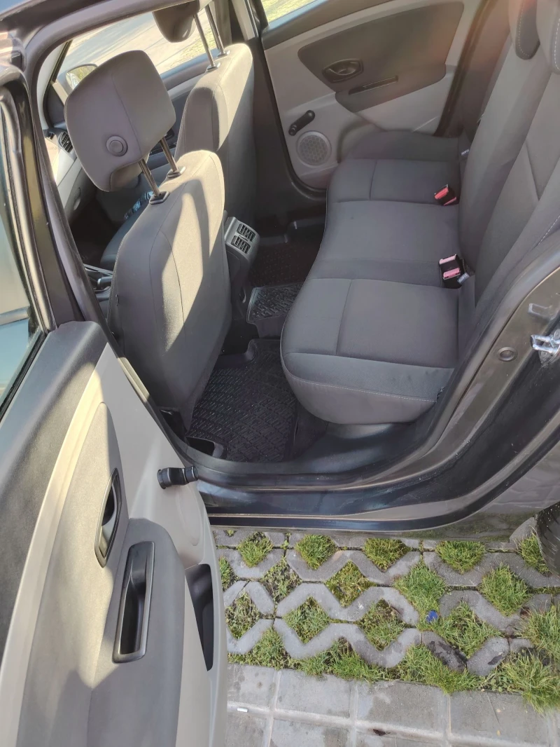 Renault Fluence NAVI, снимка 12 - Автомобили и джипове - 52420434