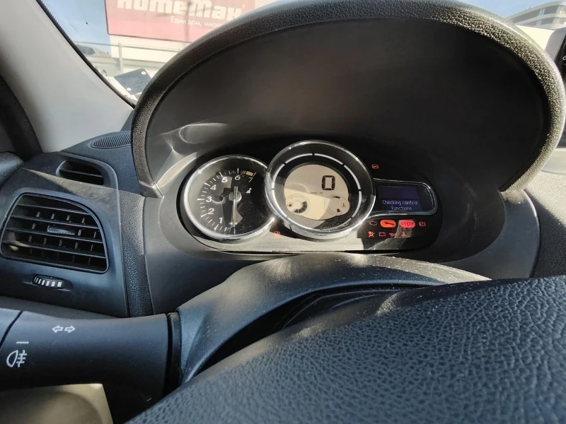 Renault Fluence NAVI, снимка 16 - Автомобили и джипове - 52420434