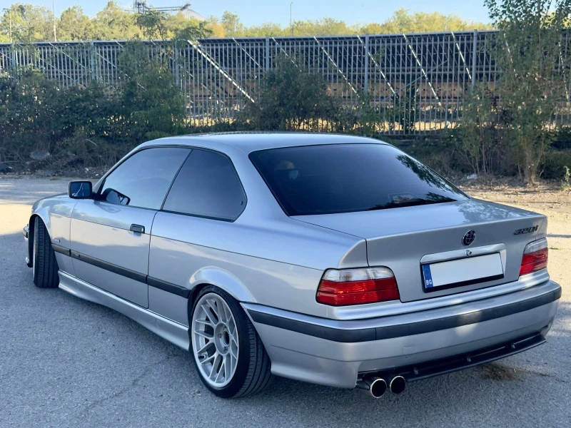 BMW 320 Individual , снимка 4 - Автомобили и джипове - 52523048