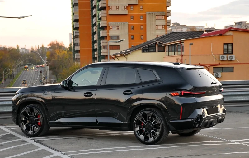 BMW XM 4.4 V8 Plug-in Hybrid xDrive, снимка 4 - Автомобили и джипове - 52748595