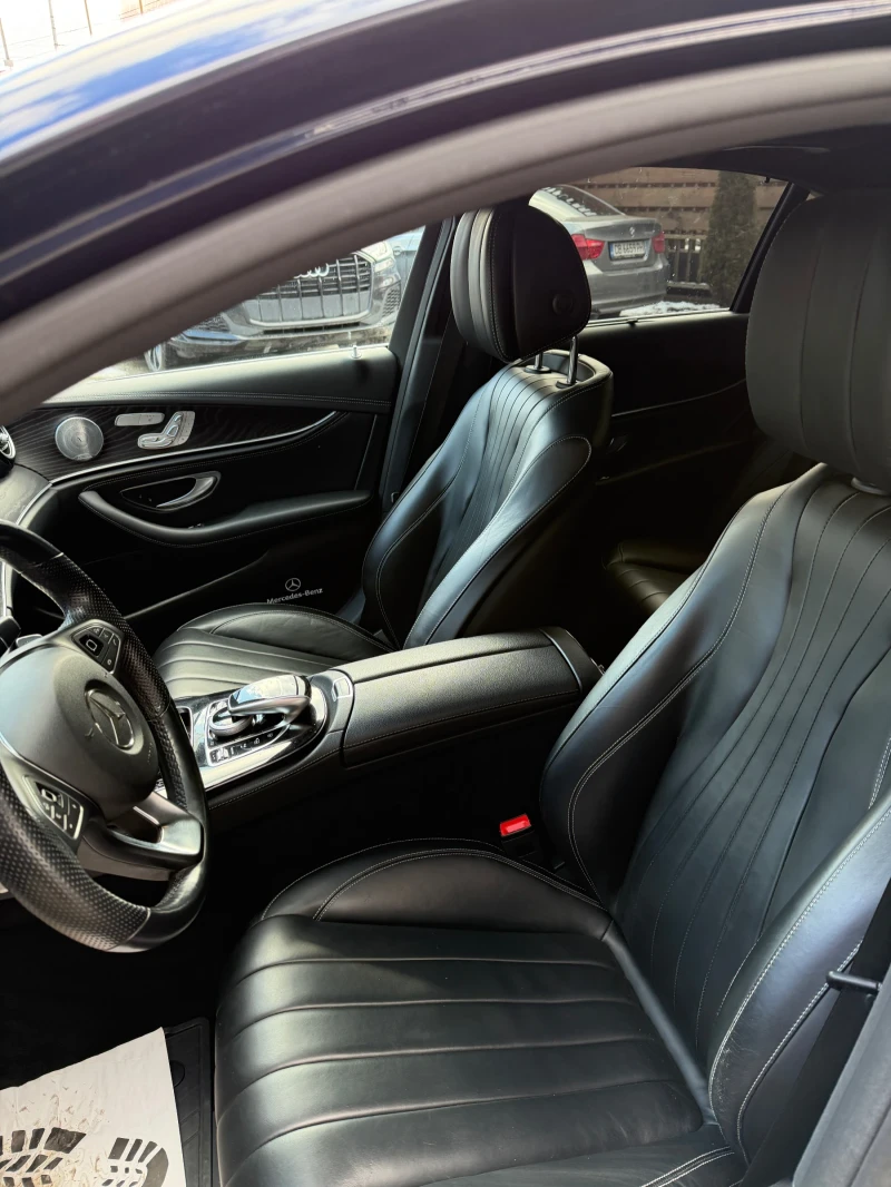 Mercedes-Benz E 400 4MATIC AMG Pack, снимка 8 - Автомобили и джипове - 53532920