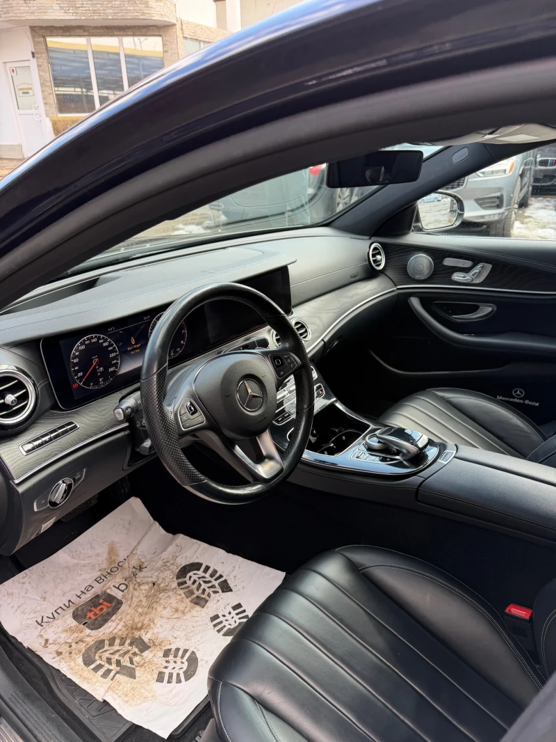 Mercedes-Benz E 400 4MATIC AMG Pack, снимка 7 - Автомобили и джипове - 53532920