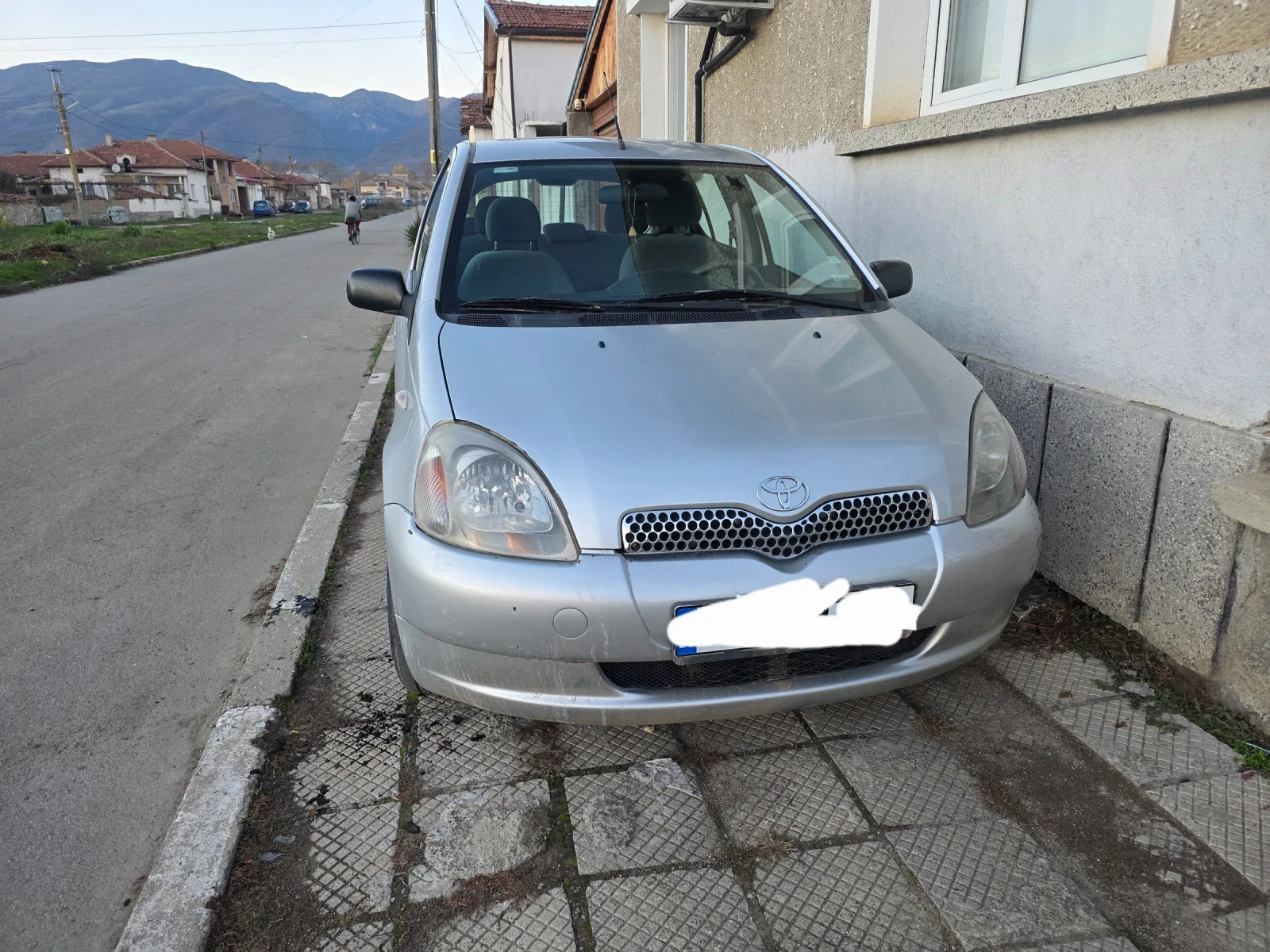 Toyota Yaris 1.0 68к.с, снимка 1
