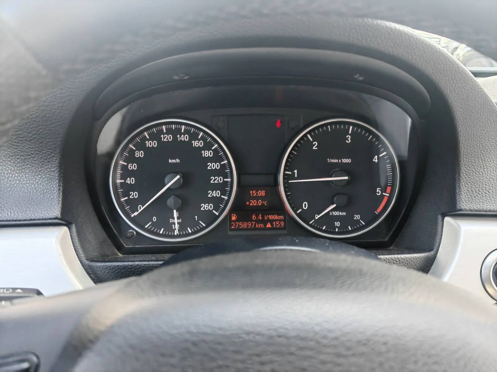 BMW 320  - изображение 9