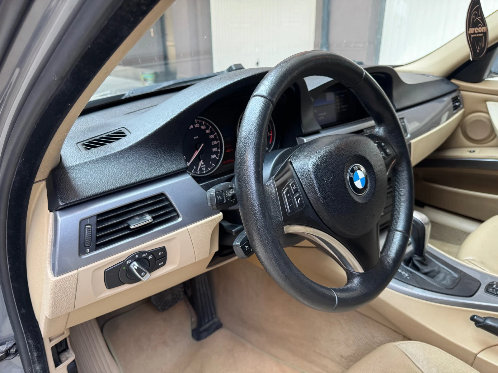 BMW 320 Facelift - изображение 7