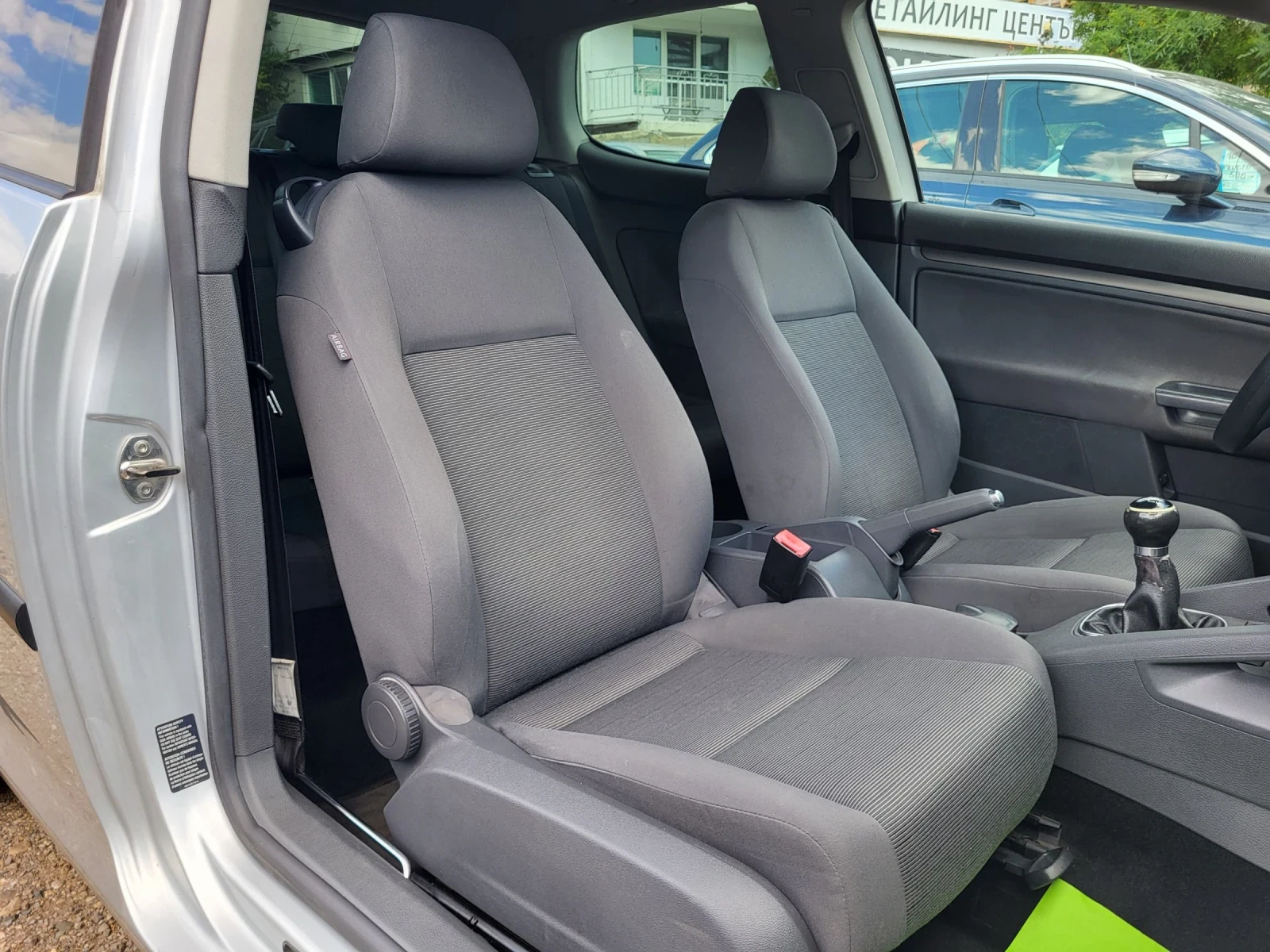 VW Golf 2.5i - 150 к.с. / RABBIT / - изображение 10