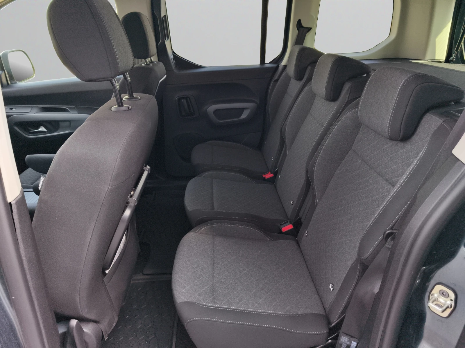 Opel Combo Life MCA Edition Plus L1H1 1.5 D // 2406620 | Mobile.bg   11