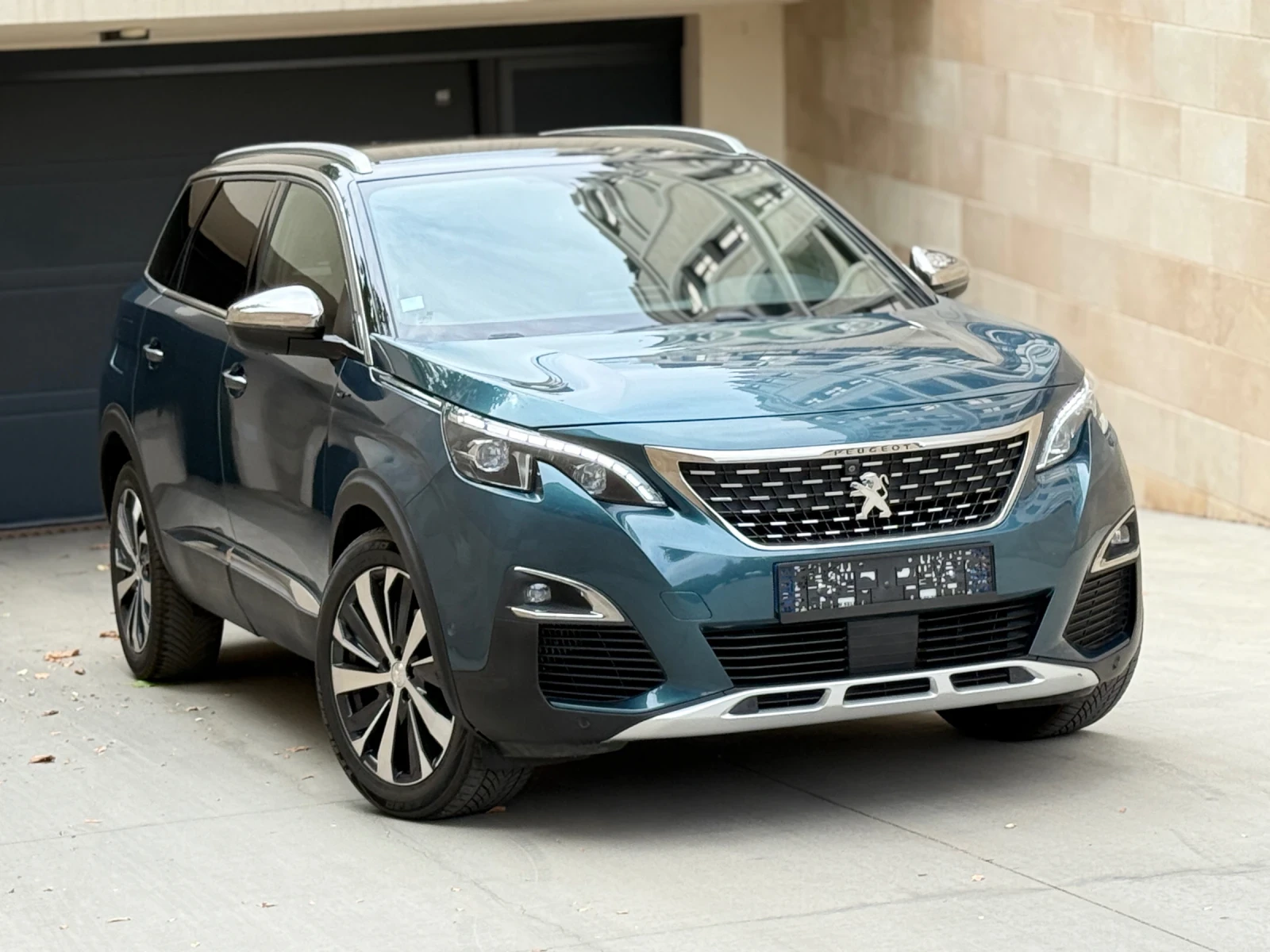 Peugeot 5008 2.0HDI/ GT LINE/ 92000KM!!/ DISTRONIC/ 360CAMERA - изображение 3