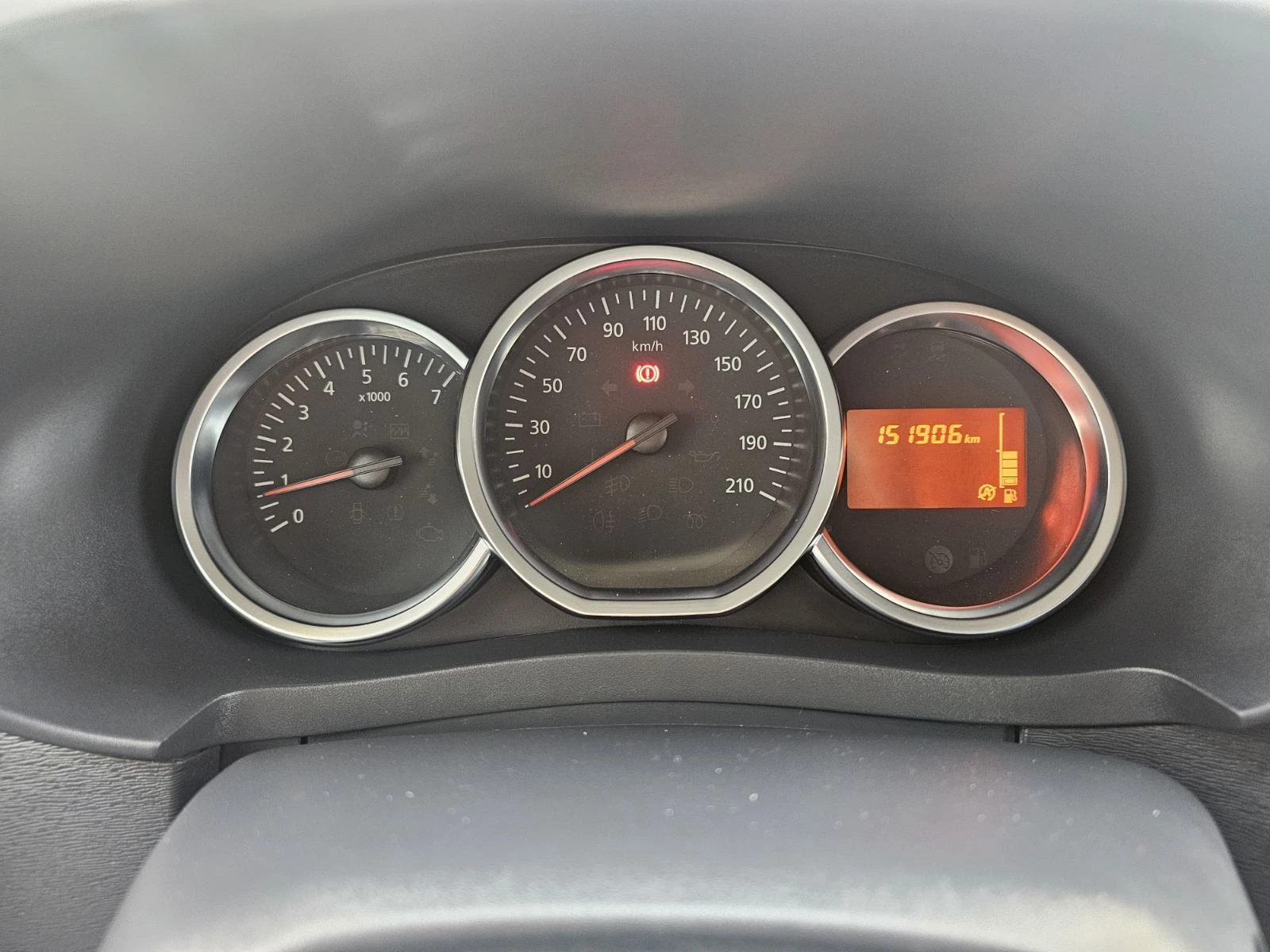 Dacia Dokker dCi 90 к.с. Дизел Stop & Start N1 - изображение 8