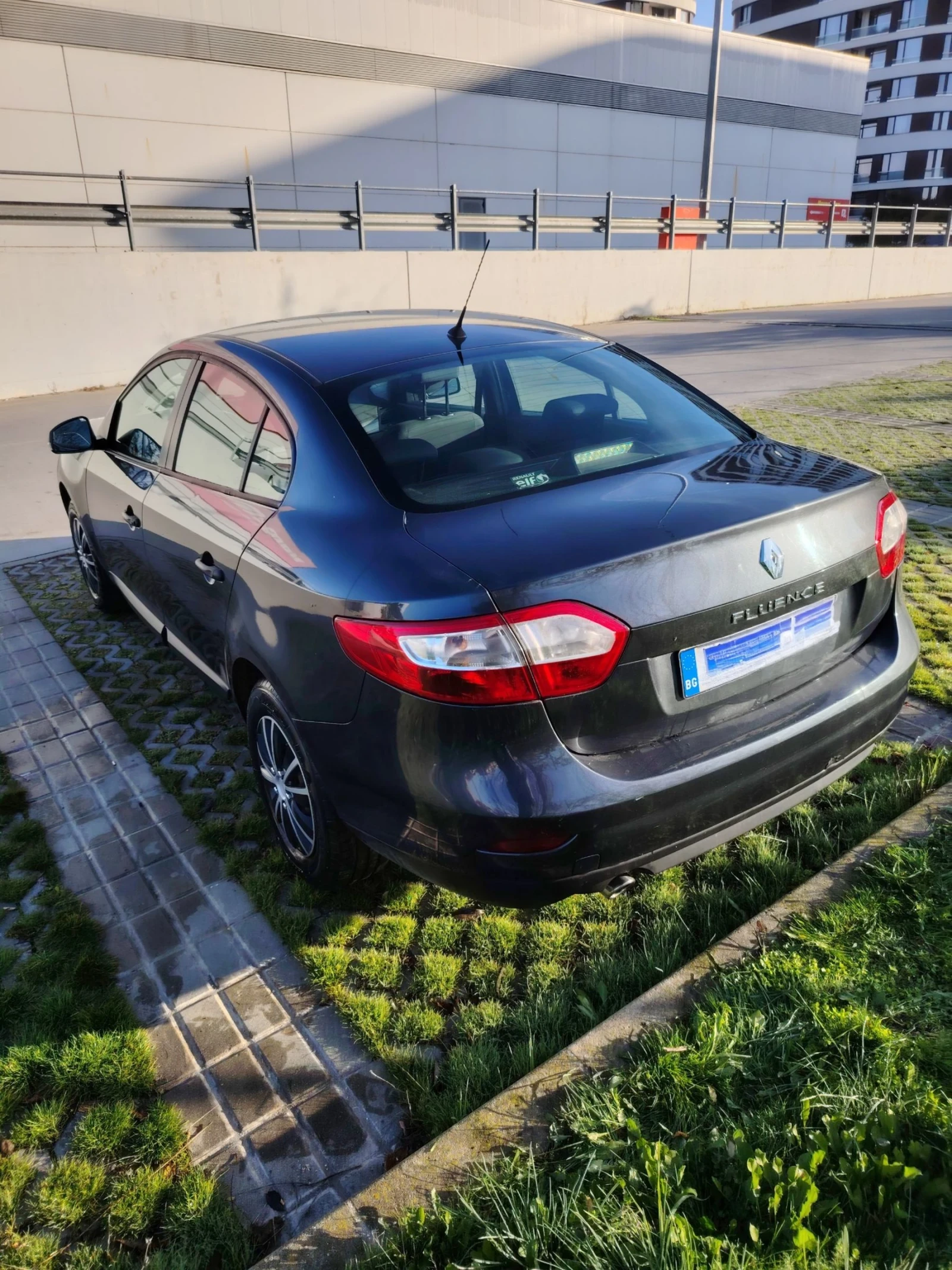Renault Fluence NAVI | Mobile.bg   8