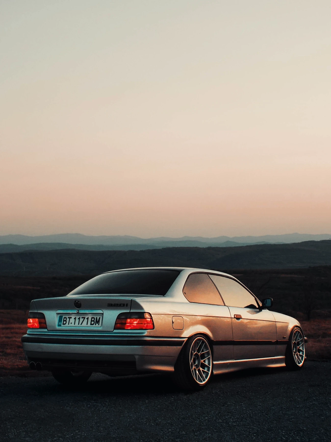 BMW 320 Individual  - изображение 9