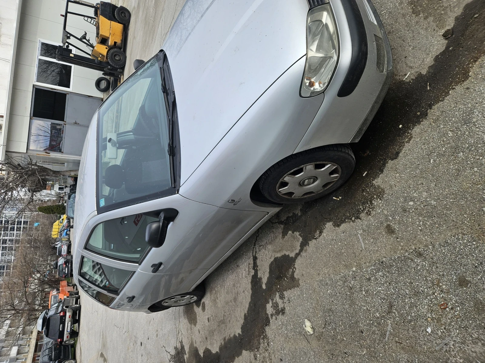 Seat Ibiza 1.4 климатик , снимка 2 - Автомобили и джипове - 53955655