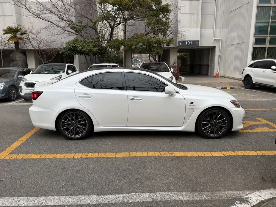 Lexus IS F SPORT / TOP, снимка 4 - Автомобили и джипове - 54008339
