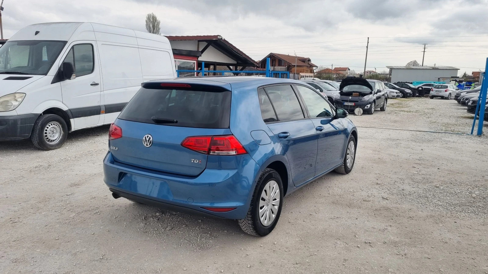 VW Golf 16TDI, снимка 6 - Автомобили и джипове - 54212990