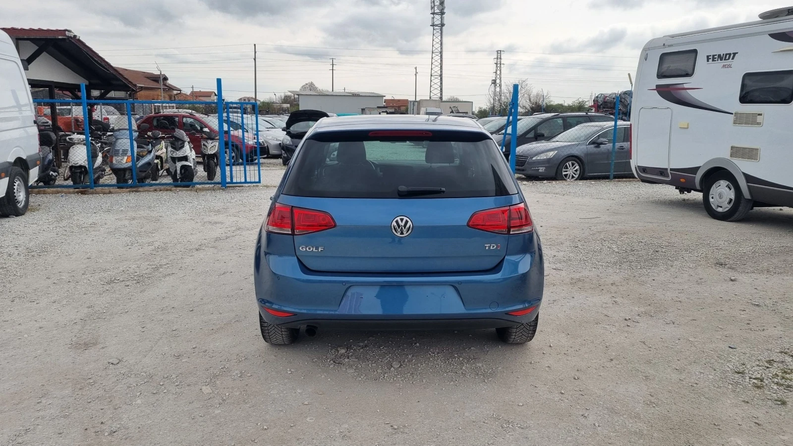 VW Golf 16TDI, снимка 5 - Автомобили и джипове - 54212990