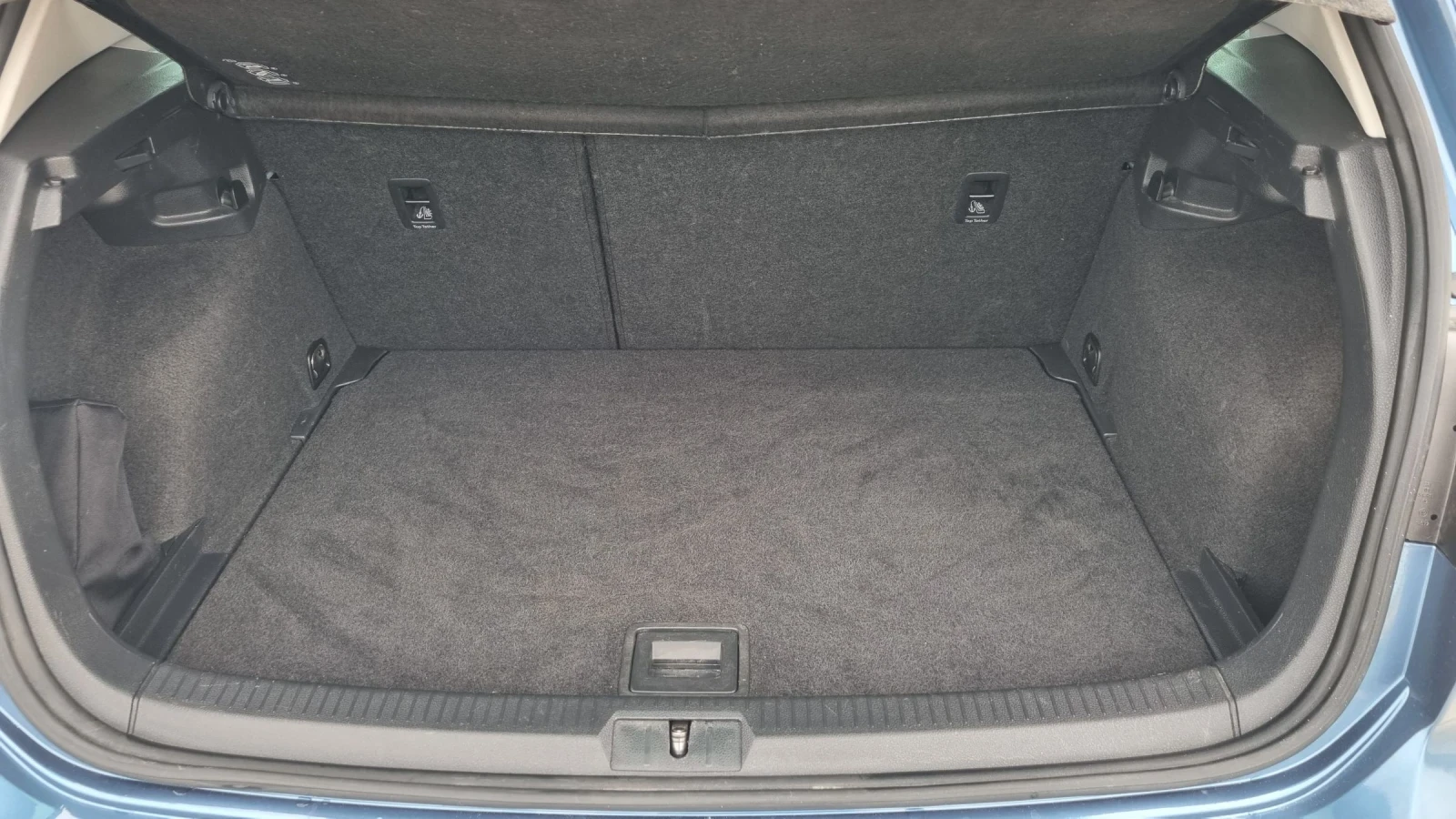 VW Golf 16TDI, снимка 13 - Автомобили и джипове - 54212990