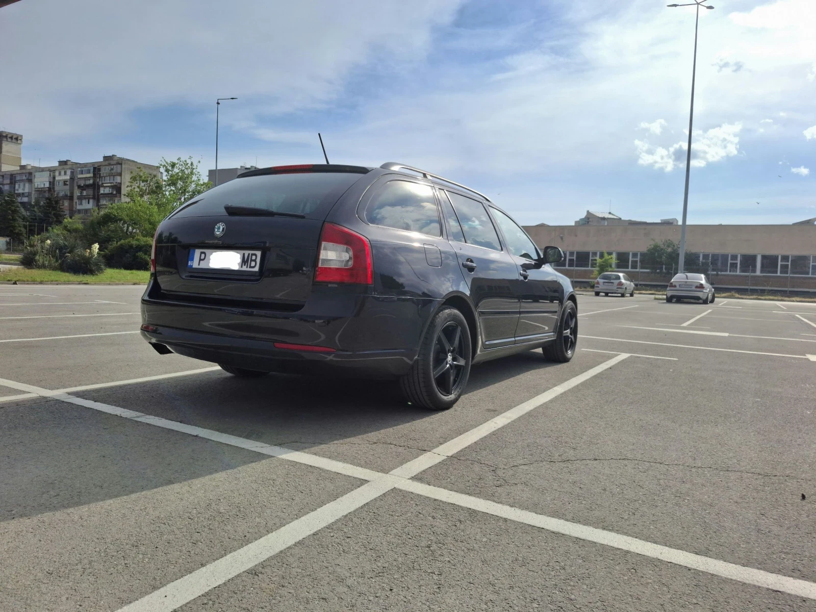 Skoda Octavia 1.6 TDI, снимка 5 - Автомобили и джипове - 54838605